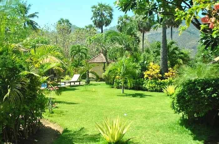 Taman Selini Wahana ホリデーパーク ペムテラン