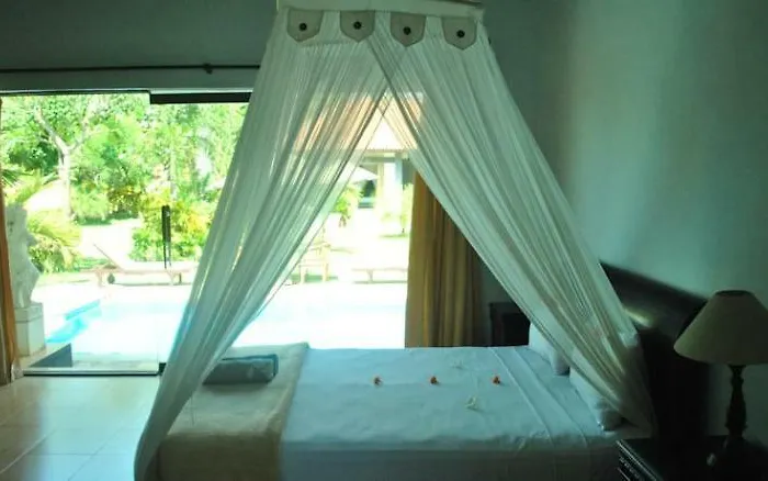 Taman Selini Wahana ペムテラン